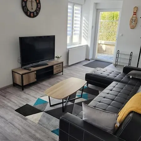 Confort Deco Neuf , Proche Epinal Et De Bouzey Διαμέρισμα